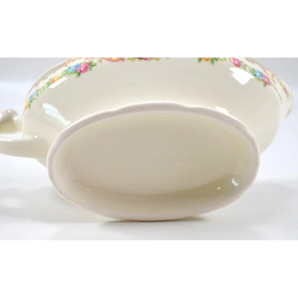Mount Clemens Mildred‎ Floral Pattern Gold Trimmed Gravy Boat 1930s Vintage